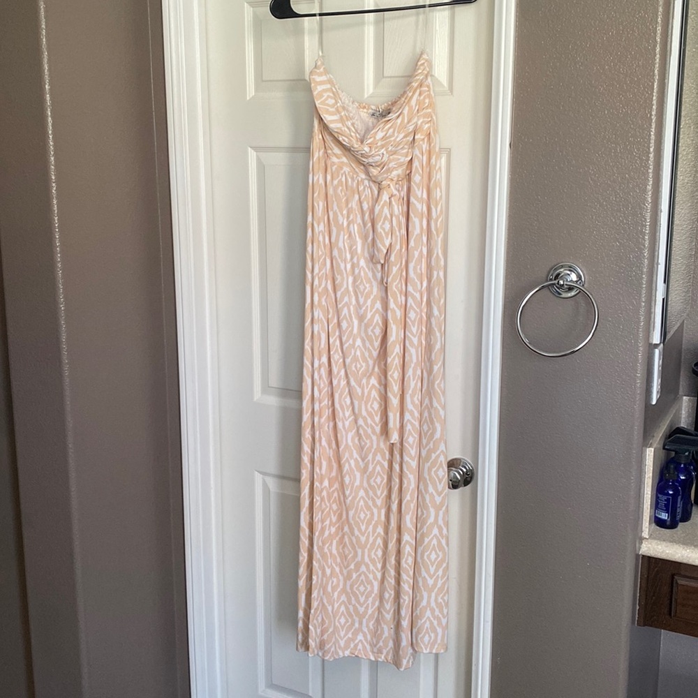 Strapless maxi dress